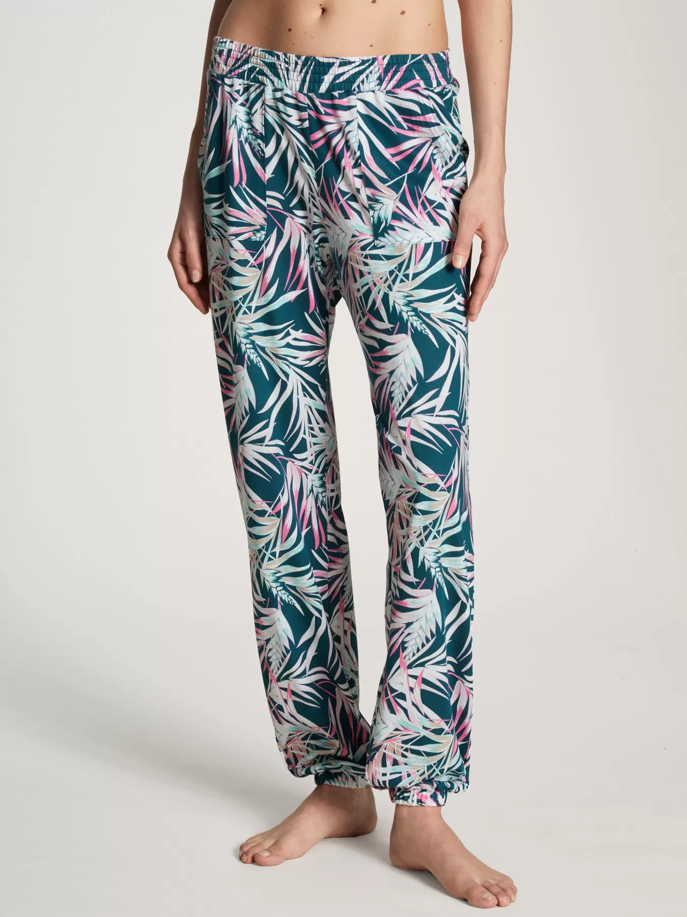 Kremowy, niebieski, różowy Spodnie damskie Calida Favourites Paradise 29897 - zdjęcie 1