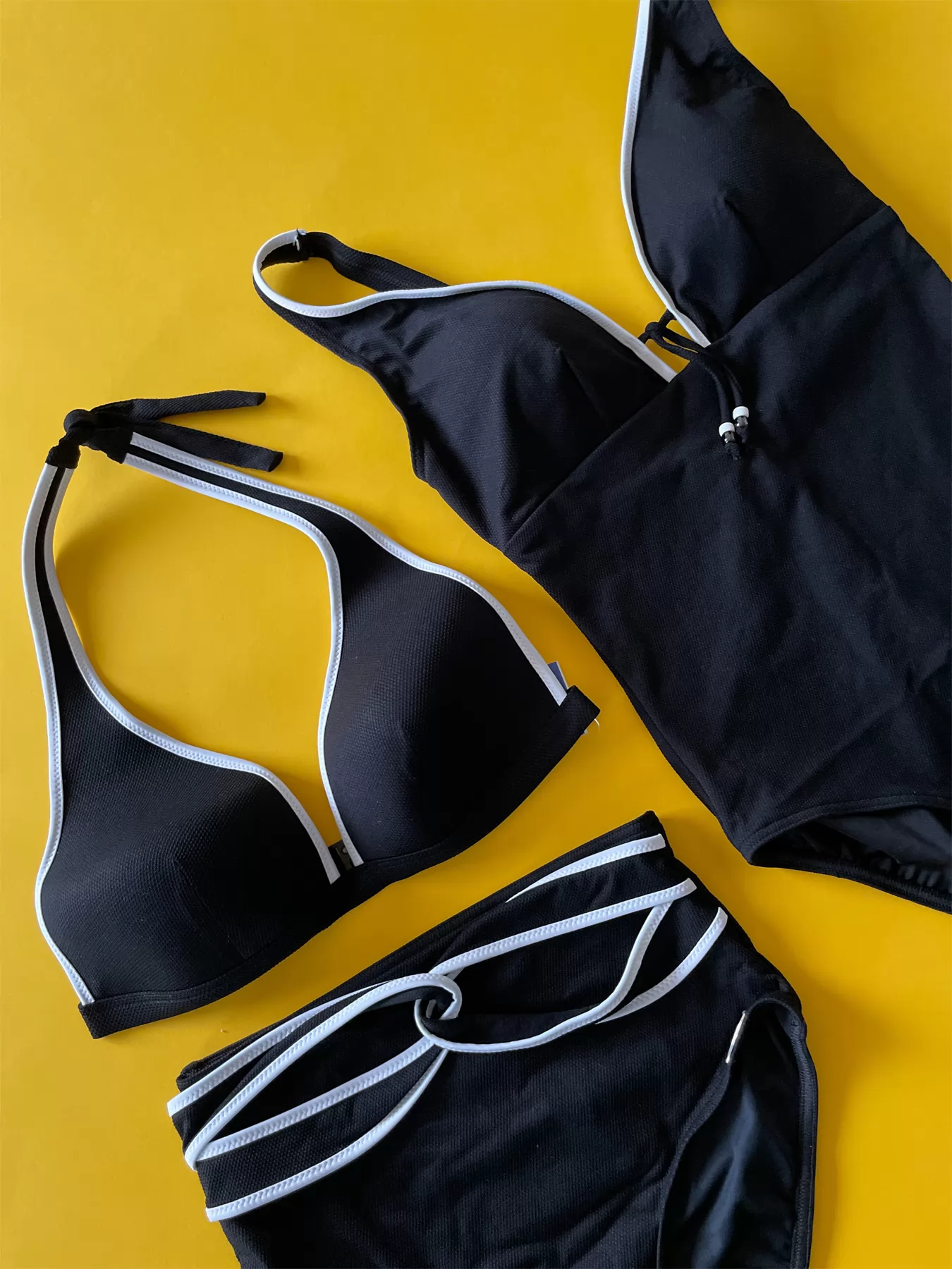 Czarno-biały, czarny Kostium kąpielowy Sunflair 21070 - zdjęcie 5