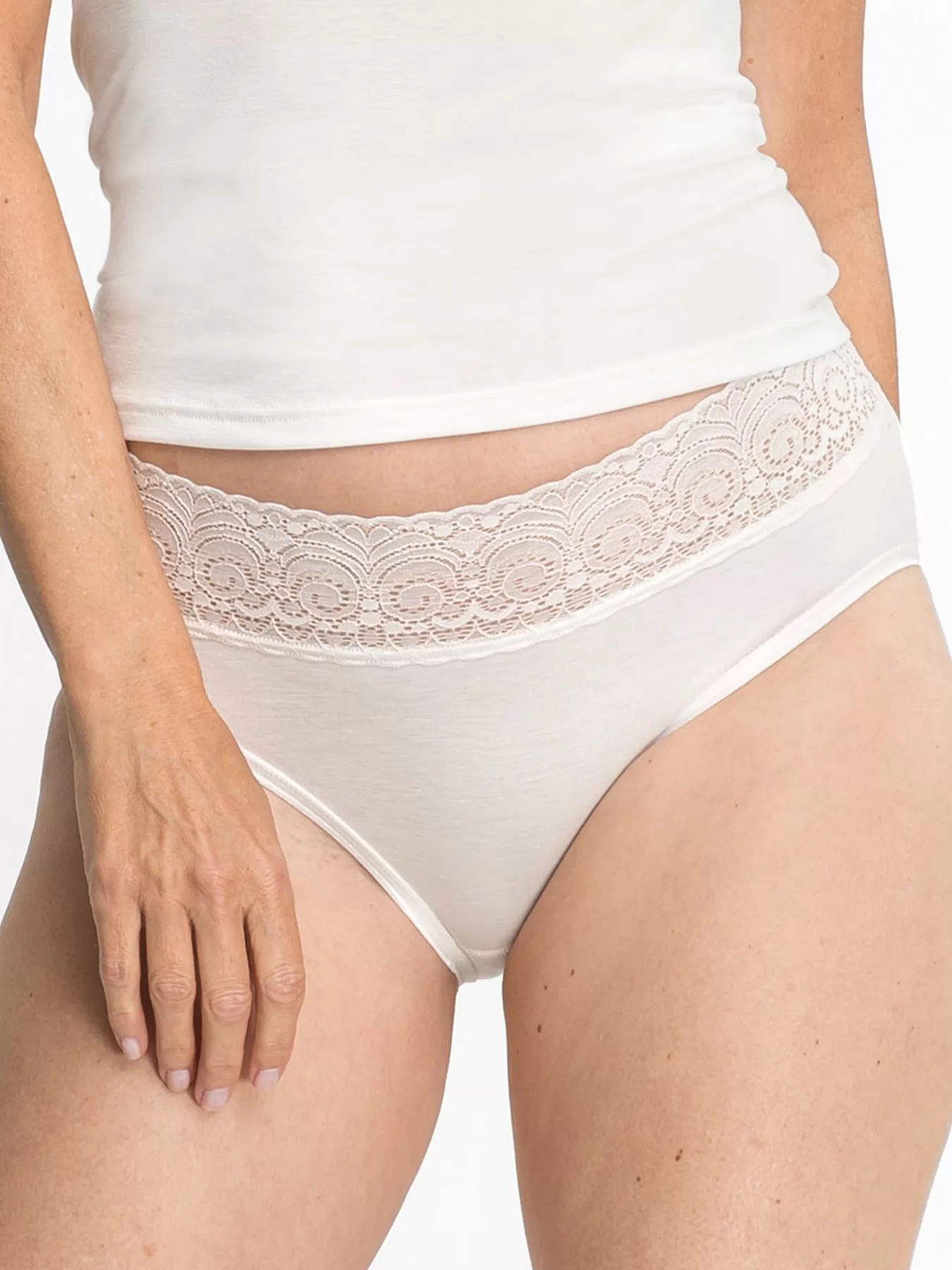 Kremowy Figi pełne Sylvia Speidel Sofia Lace 50241 - zdjęcie 1