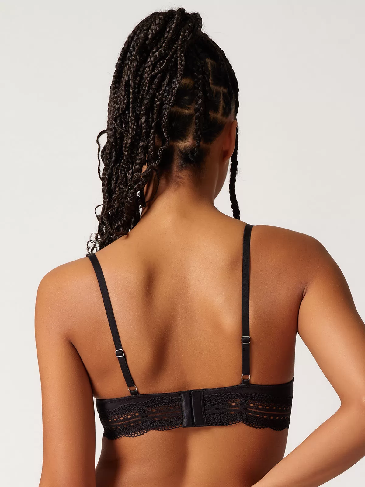 Czarny Biustonosz usztywniany Skiny Classicotton 081993 - zdjęcie 2