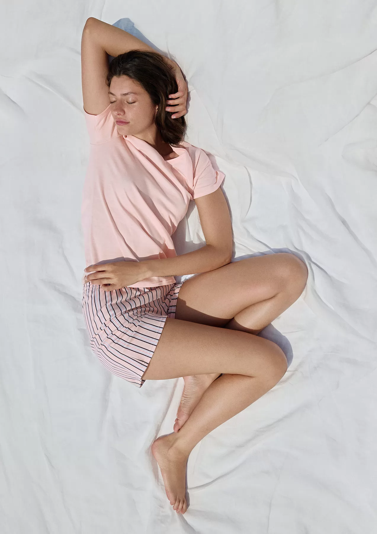 Pudrowy róż, różowy Koszulka damska Calida Favourites Sleep 14058 - zdjęcie 5