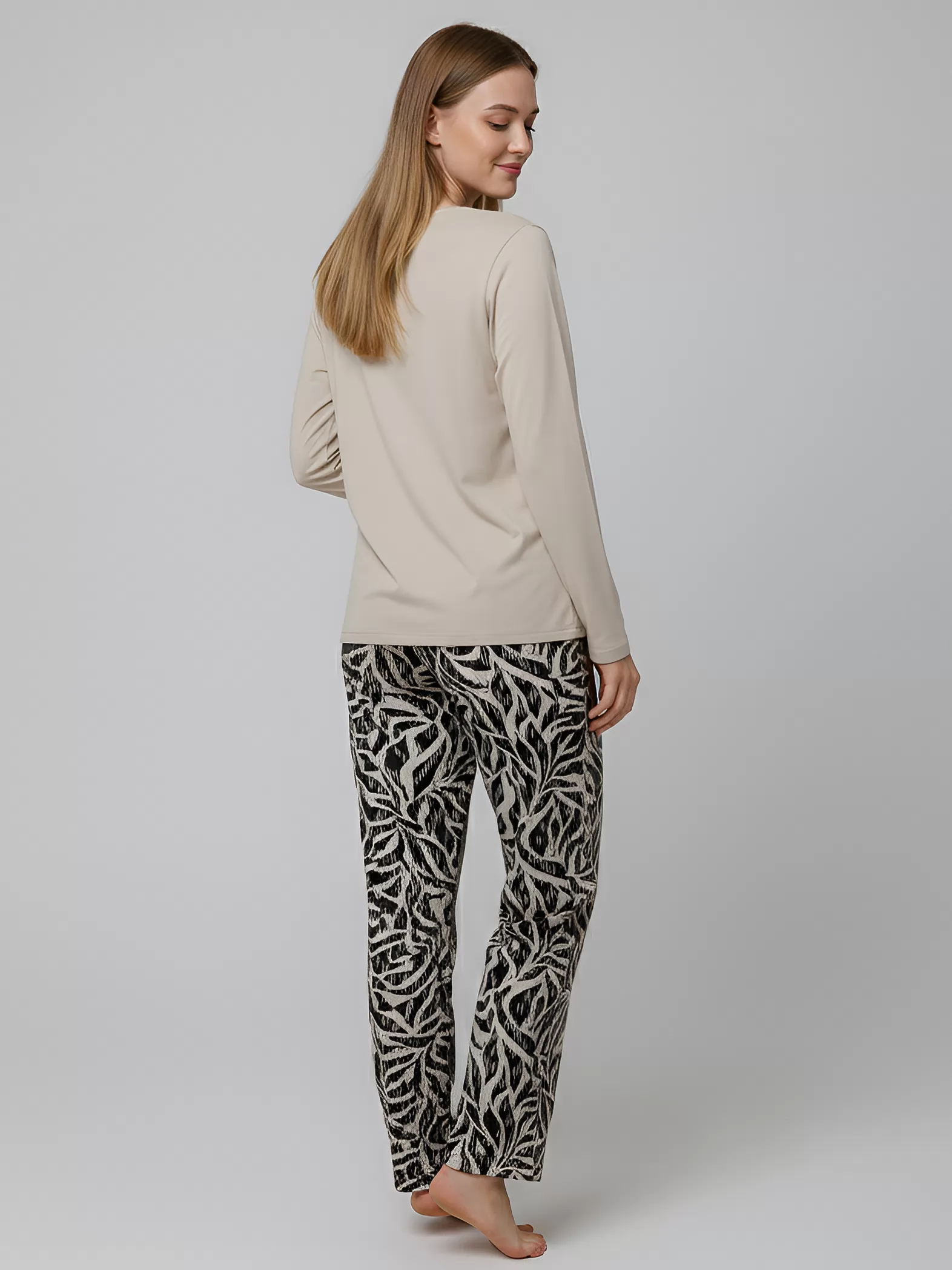 Beżowy, czarny Piżama damska Massana 751282 - zdjęcie 2