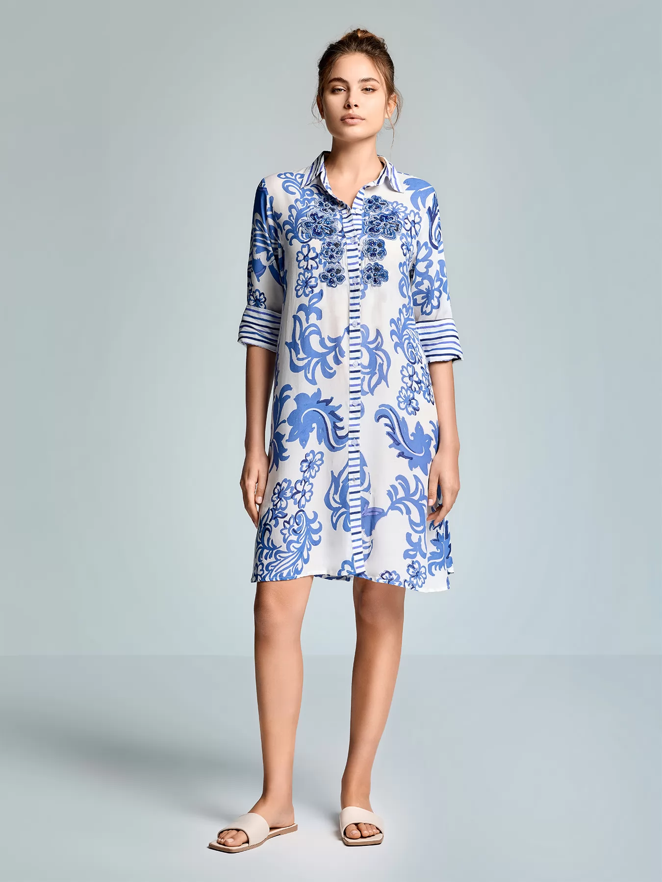 Biały, niebieski Włoska sukienka Iconique Romina 26-037 - zdjęcie 1