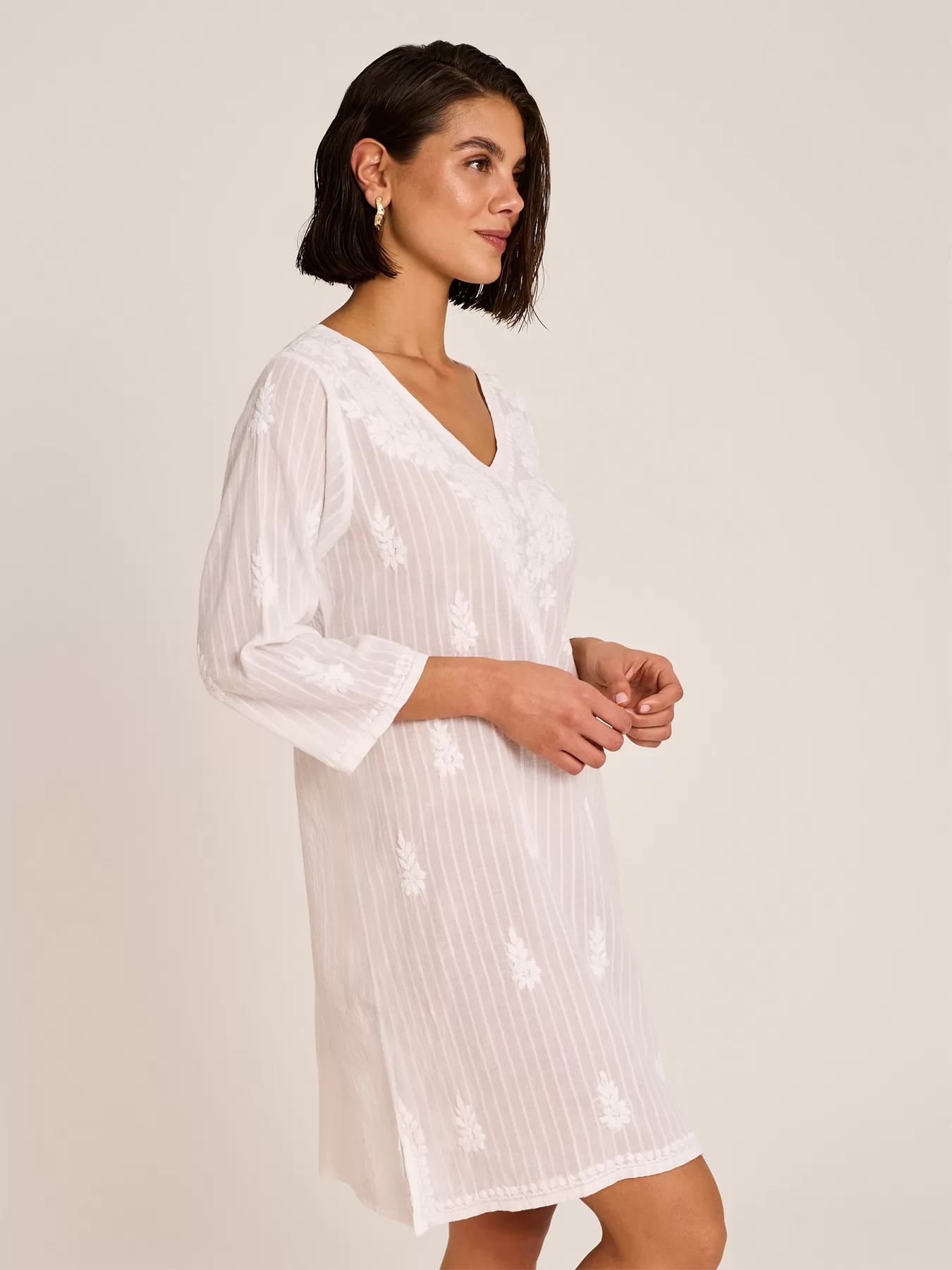 Biały Sukienka plażowa Selmark BC242 - zdjęcie 4