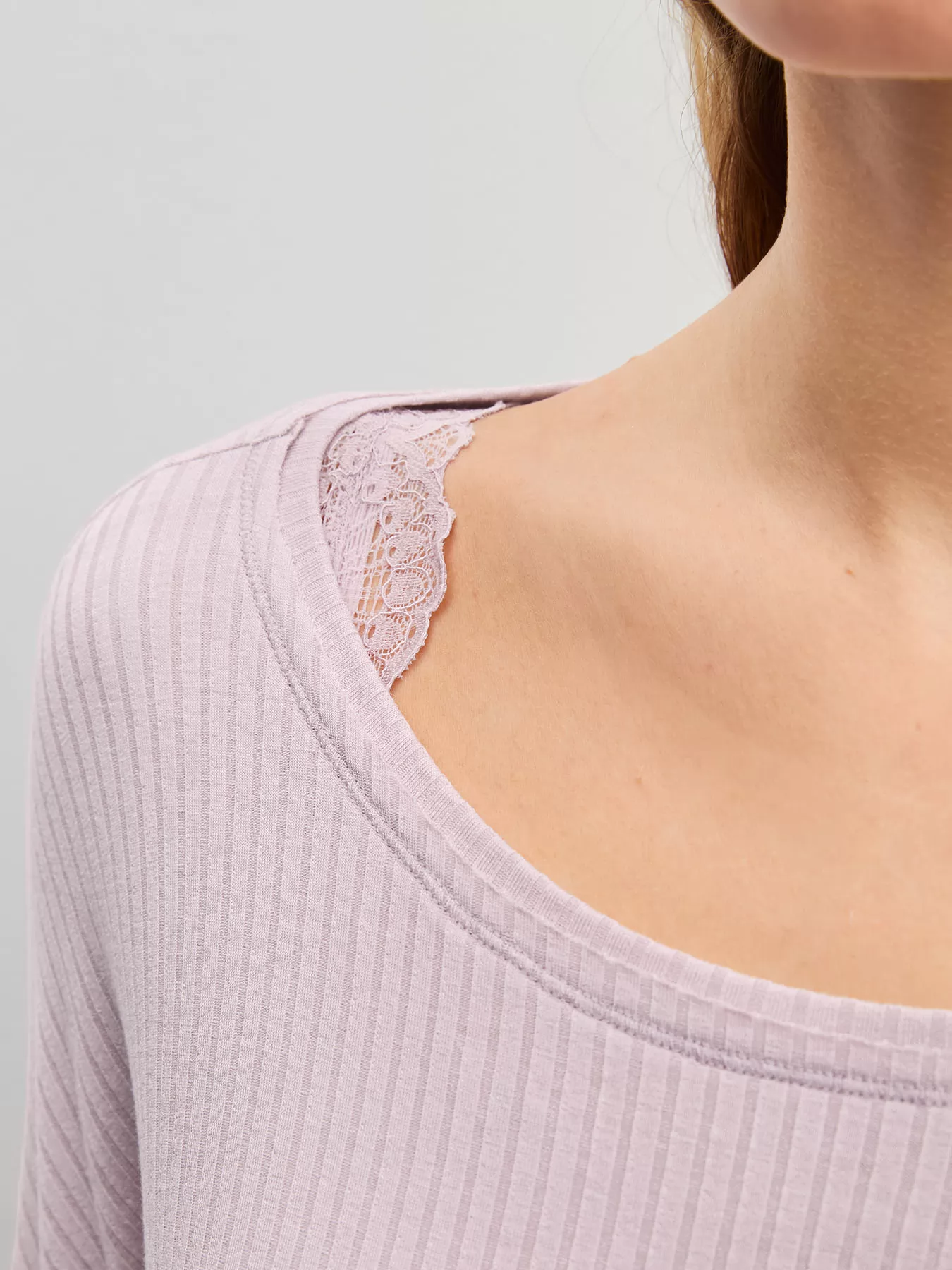 Pudrowy róż, różowy Koszulka longsleeve Calida Feminine Lounge 15007 - zdjęcie 3