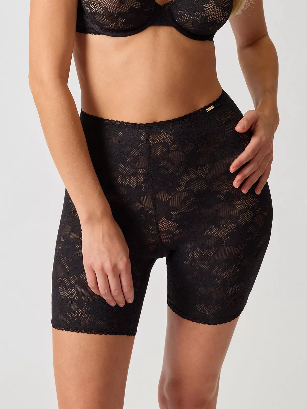 Czarny Figi z nogawką Skiny Stretchlace 087442 - zdjęcie 1